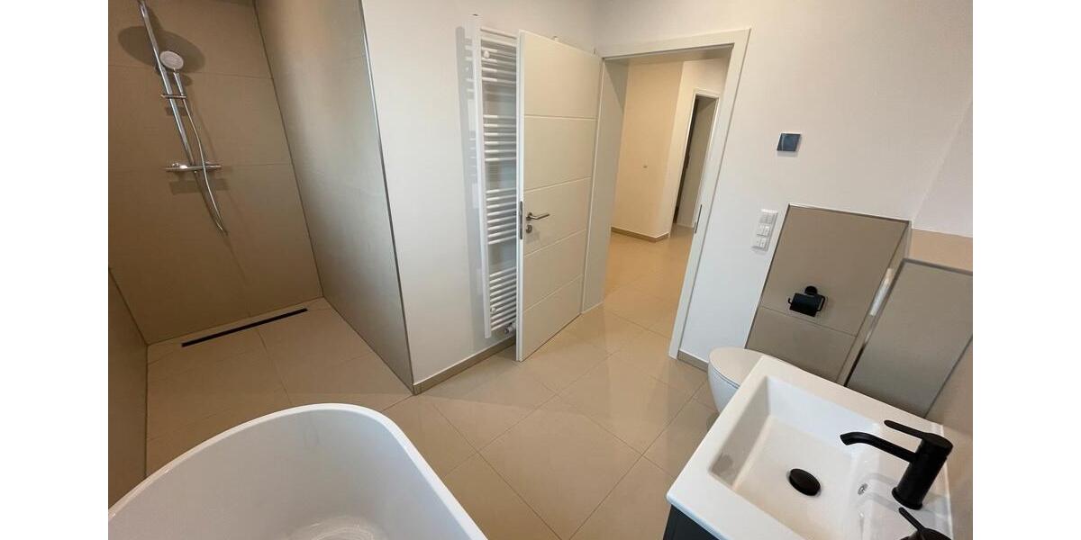 Erdgeschoßwohnung Wolfenbüttel Adersheim - 4 Zimmer, 121 m&sup2;, 1.400&euro; | Angebot:26249621