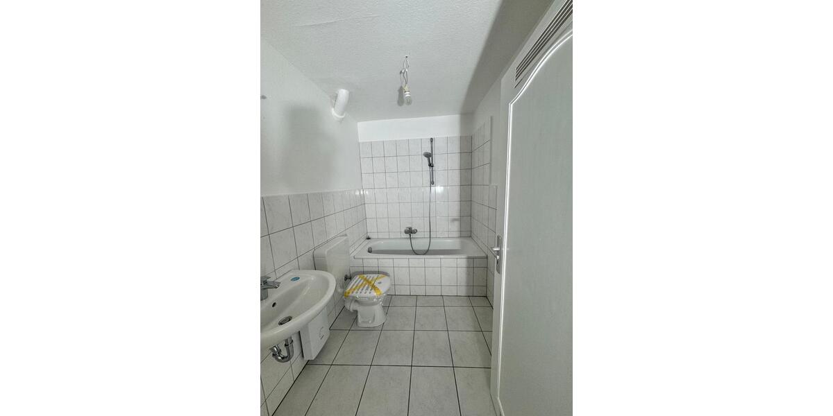 Etagenwohnung Braunschweig Östliches Ringgebiet - 1 Zimmer, 76 m&sup2;, 368&euro; | Angebot:25230971