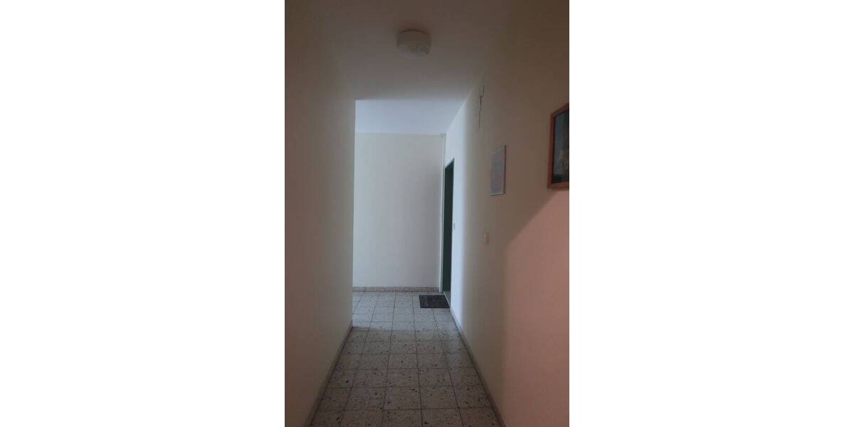 Etagenwohnung Hildesheim Neuhof - 2 Zimmer, 71 m&sup2;, 93.000&euro; | Angebot:21628322