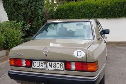 Mercedes-Benz 190 103.692 km 9.500 &euro; Wolfenbüttel 38302