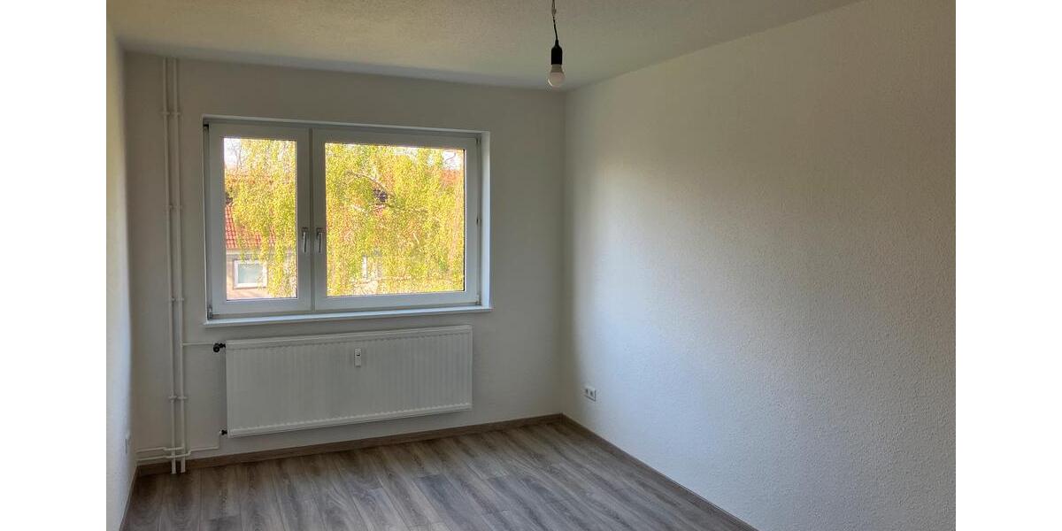 Etagenwohnung Salzgitter - 4 Zimmer, 74 m&sup2;, 446&euro; | Angebot:26249490