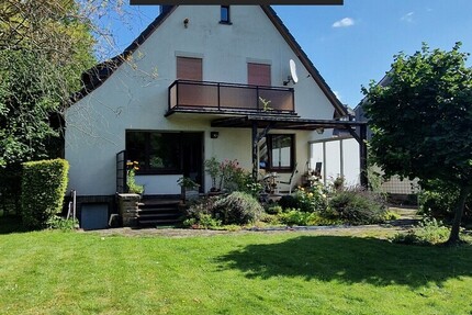 Ein- bis Zweifamilienhaus wartet auf neue Eigentümer