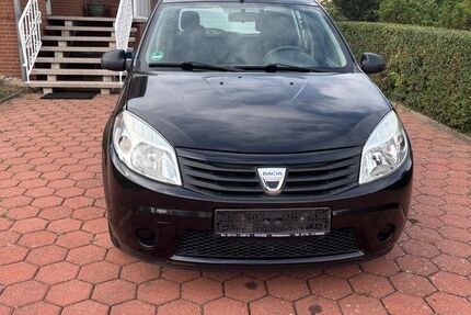 Dacia Sandero 134.000 km 2.990 € Hildesheim 31139