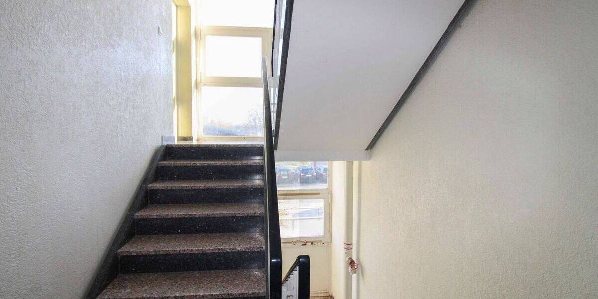 Etagenwohnung Salzgitter Lebenstedt - 4 Zimmer, 90 m&sup2;, 70.000&euro; | Angebot:26543219