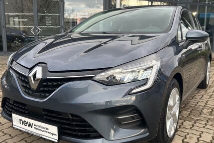 Renault Clio 56.267 km 12.490 € Braunschweig 38124