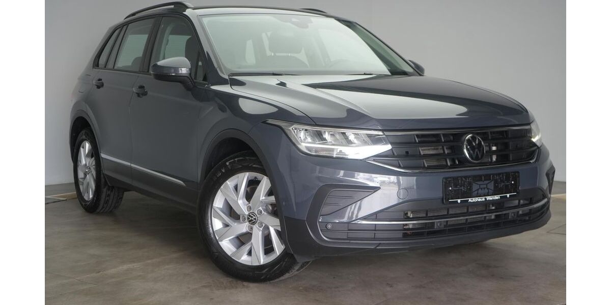 VW Tiguan 97.000 km 27.490 &euro; Braunschweig 38110