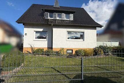 Provisionsfrei* Charmantes Einfamilienhaus in ruhiger Lage in Bodenburg (Bad Salzdetfurth) 5 zimmer