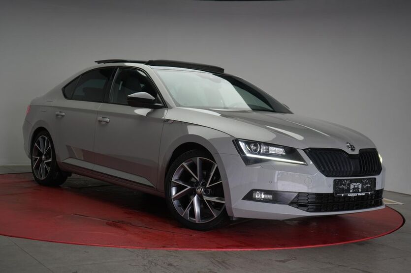 Skoda Superb 141.000 km 24.990 € Braunschweig 38110