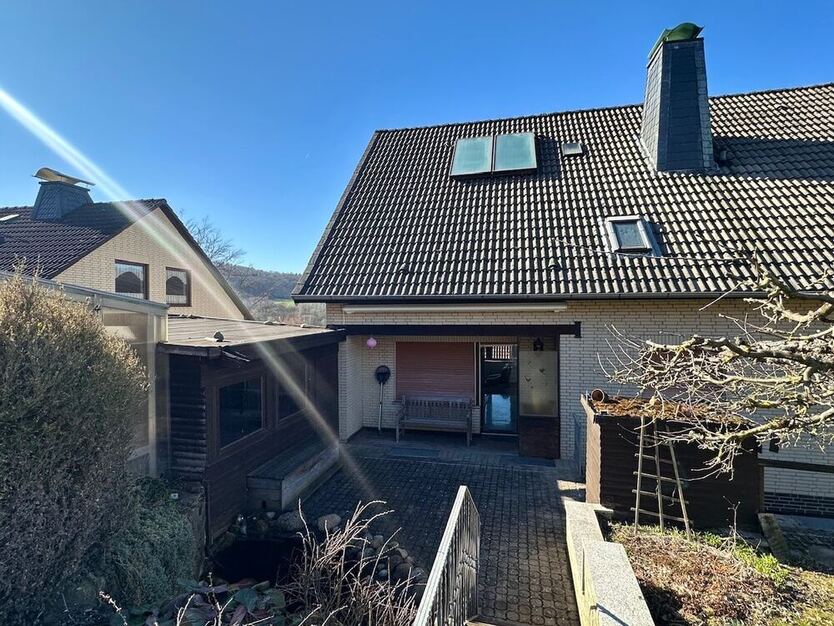 Großzügiges Wohnen mit tollem Weitblick 9 zimmer