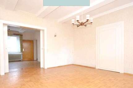 Haus Langelsheim-Bredelem Bredelem - 10 Zimmer, 182 m&sup2;, 89.000&euro; | Angebot:26517067