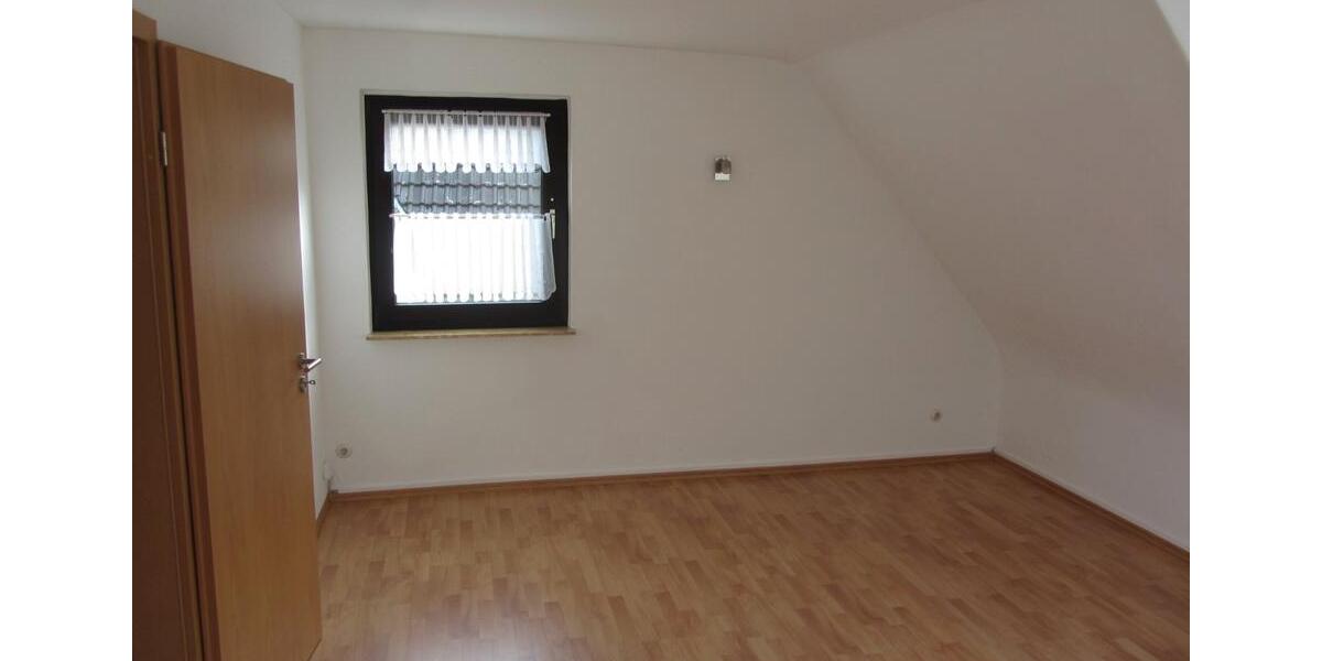 Einfamilienhaus Braunschweig Wabe-Schunter-Beberbach - 5 Zimmer, 130 m&sup2;, 1.400&euro; | Angebot:26225569