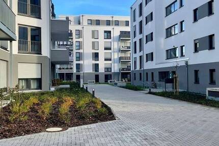 Schön geschnittene 2-Zimmer-Wohnung mit Weitblick