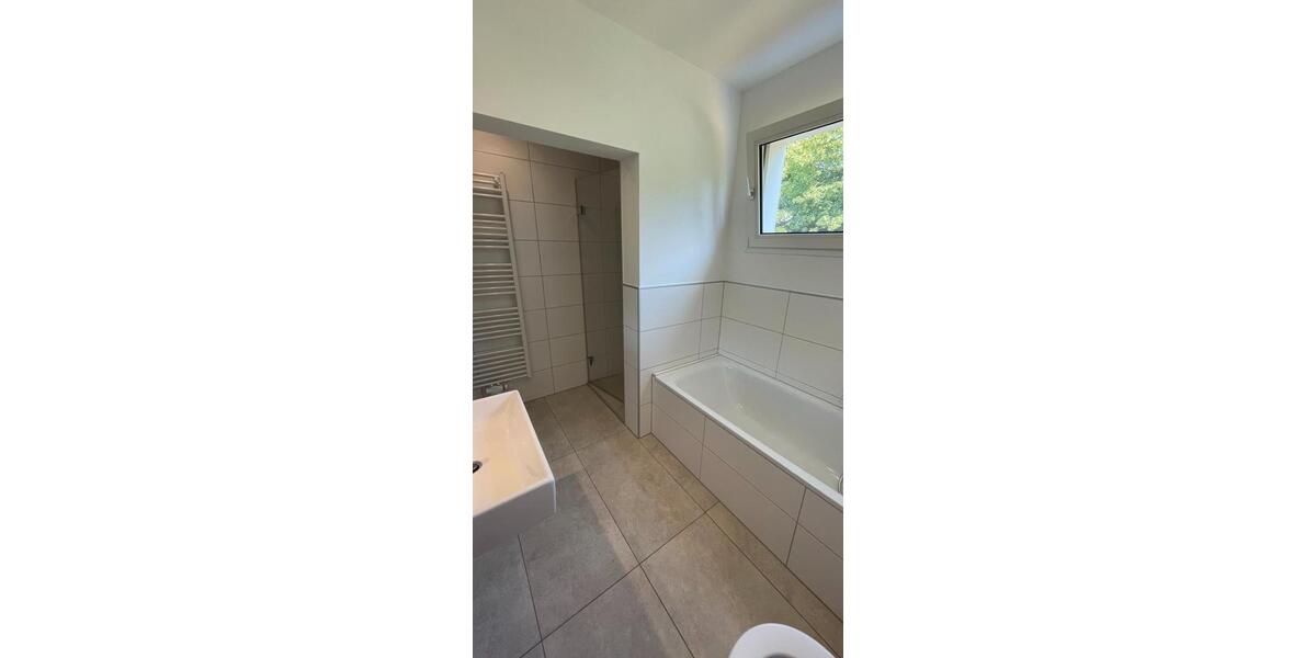 Reihenhaus Salzgitter Ortschaft Nord - 6 Zimmer, 162 m&sup2;, 1.300&euro; | Angebot:25323496