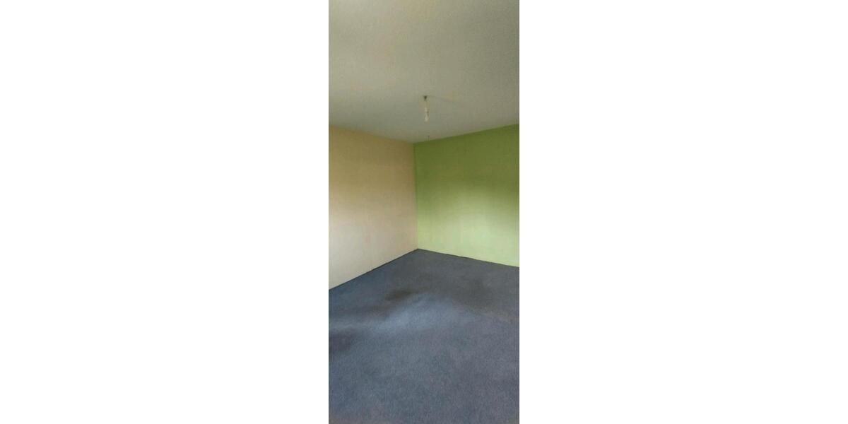 Einfamilienhaus Salzgitter Ortschaft Südost - 11 Zimmer, 207 m&sup2;, 139.000&euro; | Angebot:26531435