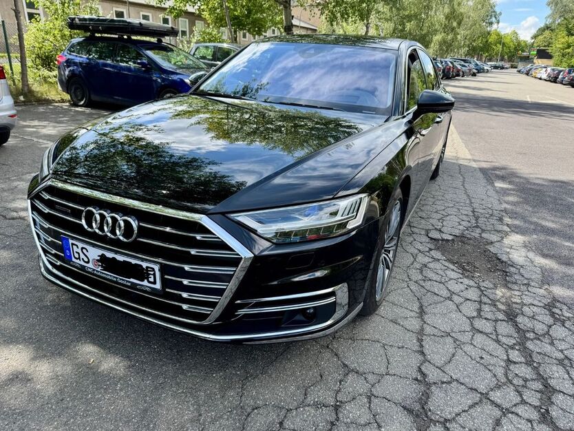 Audi A8 78.000 km 59.995 € Goslar 38642