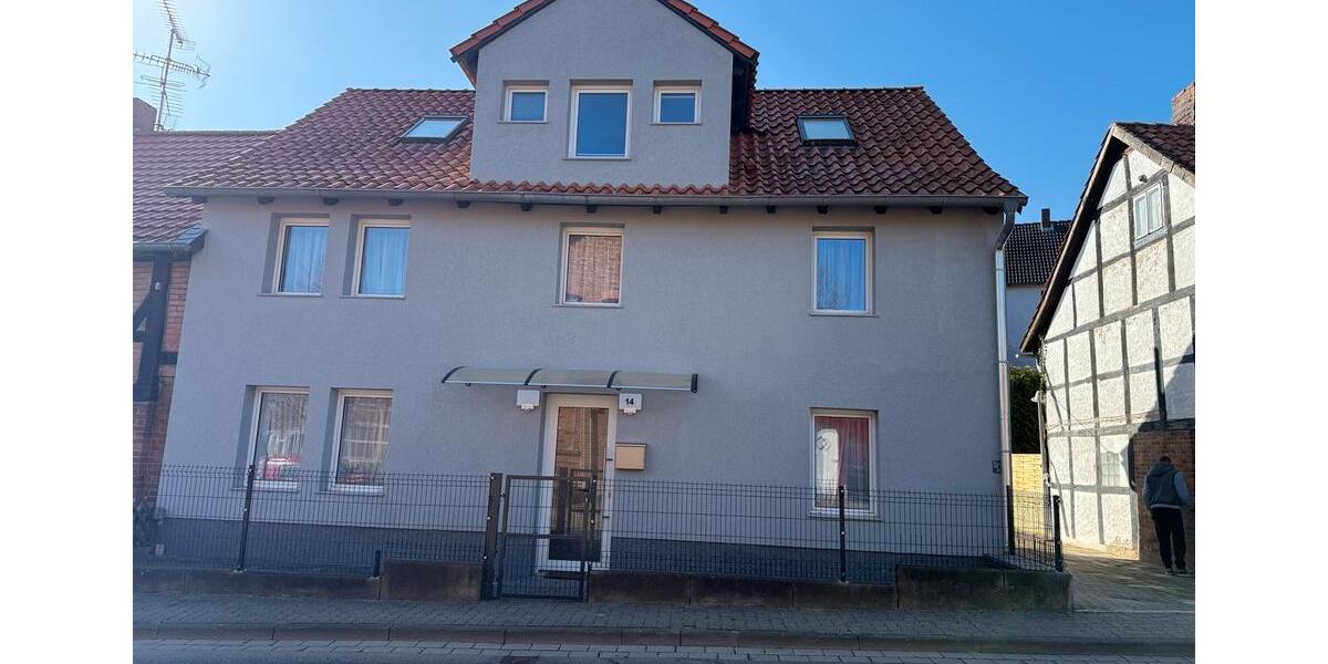 Doppelhaushälfte Baddeckenstedt - 5 Zimmer, 180 m&sup2;, 1.300&euro; | Angebot:26229523